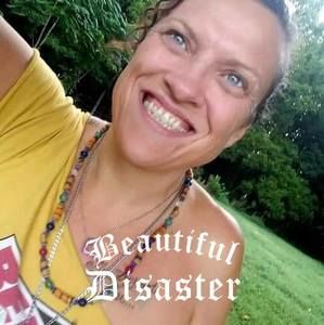 Meet your Posher, Suzanne